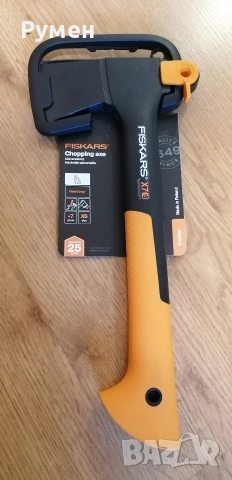 Брадва Fiskars X7 за къмпинг