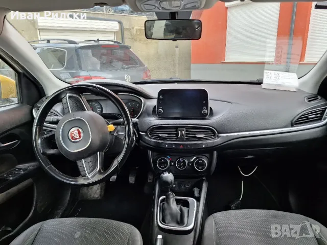 Аренда към ТриумфТакси, снимка 2 - Таксиметрови шофьори - 48135019