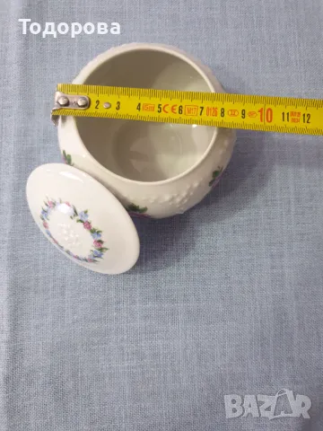 Порцеланова бижутиера,флорални мотиви, снимка 4 - Други ценни предмети - 48814963