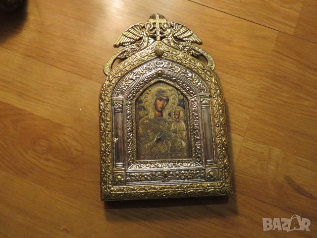 Икона на богородица с младенеца, дева Мария  и две ангелчета, херувими, снимка 1 - Икони - 39876888