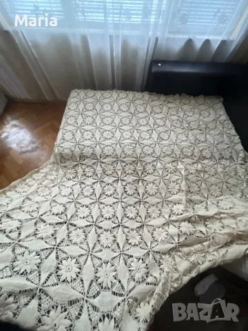 Плетено покривало за спалня,плетено е ръчно