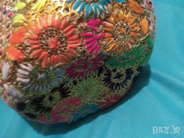 Мароканска ръчно изработена чанта от тъкана слама с флорална бродерия от памук, вълна и пайети, коже, снимка 13 - Чанти - 33509010