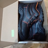 Мъжки зимни работни обувки (нови), снимка 1 - Други - 38999372