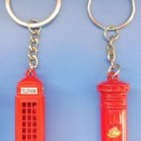 Сувенир от Лондон – ключодържатели символи Лондон: телефонна кабина, пощенска кутия, снимка 1 - Други стоки за дома - 35838191