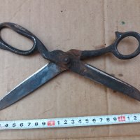 възрожденска кована ножица, снимка 12 - Антикварни и старинни предмети - 33105055