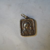 сребърна висулка Богородица, снимка 5 - Колиета, медальони, синджири - 32995335
