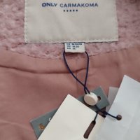 Ново Дамско палто ONLY CARMAKOMA , снимка 3 - Палта, манта - 44127650