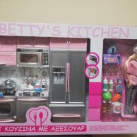 Кухнята на барби Betty, снимка 1 - Кукли - 43689492