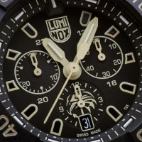 Мъжки часовник Luminox Navy SEAL Foundation CARBONOX™ XS.3590.NSF.SET, снимка 4 - Мъжки - 43743115