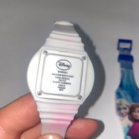 Часовник Disney Frozen Digital LCD Quartz , снимка 5 - Други - 39533605