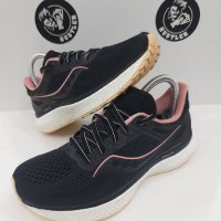 Дамски маратонки SAUCONY. Номер 39, снимка 1 - Маратонки - 42947529