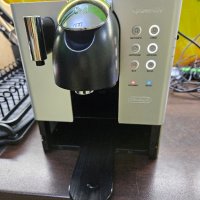 кафе машина delonghi treviso italia на капсули, снимка 1 - Кафемашини - 43644463