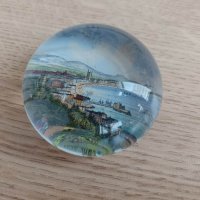 красив стъклен сувенир с триизмерен ефект, от Англия, снимка 1 - Декорация за дома - 40286872