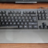 Геймърска клавиатура logitech G213 RGB, снимка 1 - Клавиатури и мишки - 43503349