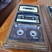 Стар касетник,кутия за касети #7, снимка 7 - Други ценни предмети - 43036960