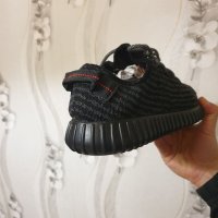 Оригинални маратонки adidas Yeezy Boost 350 Pirate Black (2015)  номер 45 ,5-46, снимка 7 - Маратонки - 40684156