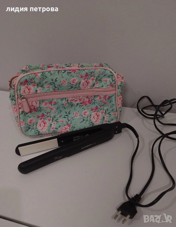 Обява 36.Преса за коса и подарък козметична чантичка., снимка 1