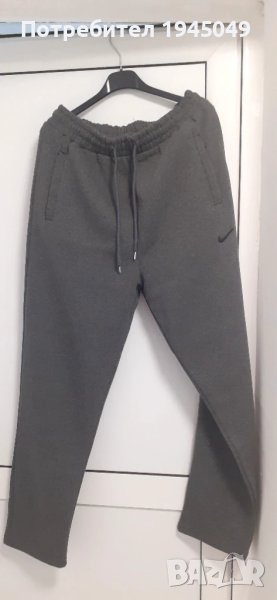 Мъжки ватирани спортни панталони на Найк, снимка 1