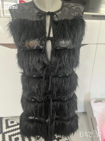 Страхотен пухен елек с дантела S/M/L, снимка 1