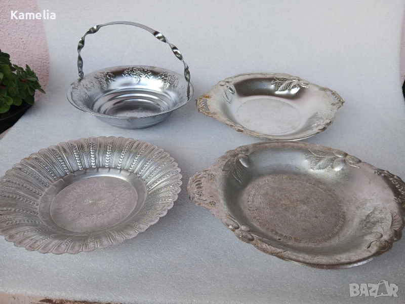 Винтидж алуминиеви подноси, снимка 1