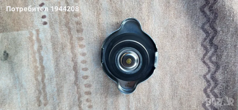 Капачка за радиатор за Мицубиши , снимка 1