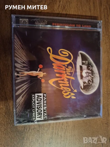 Компакт диск The Darknes, снимка 1