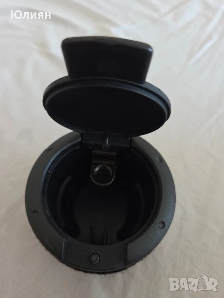 Пепелник за Хюндай оригинален , снимка 1