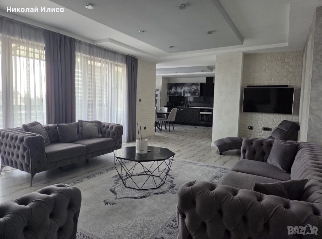 Четиристаен Ален Мак-Варна, снимка 1