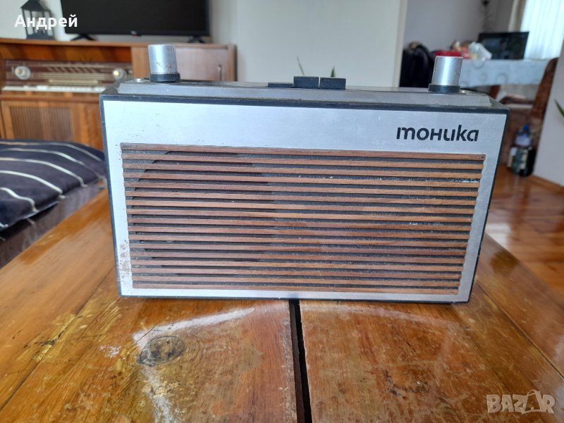 Старо радио,радиоприемник Тоника, снимка 1