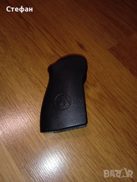 Арсеналска армейска ергономична ръкохватка за Макаров, снимка 1