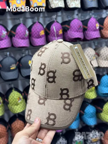 Burberry унисекс шапки с козирка Различни цветове , снимка 4 - Шапки - 48932521