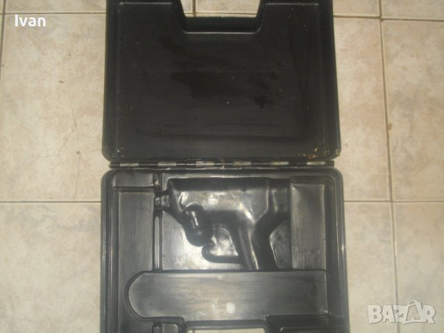 Куфар Немски За Инструменти и Машини-Пространство 335х265х85мм-Отличен-Старо Качество-Твърда Пластма, снимка 9 - Куфари с инструменти - 44081686