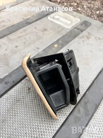 Пепелник заден дясна  кора за Мерцедес CLS. W219. A2198100630, снимка 2 - Части - 48955421