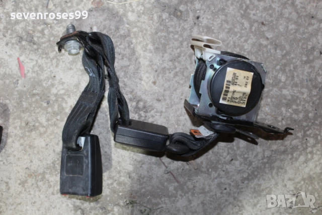 Колан заден среден Мазда 3 2008 2.3i 158hp Mazda 3 седан