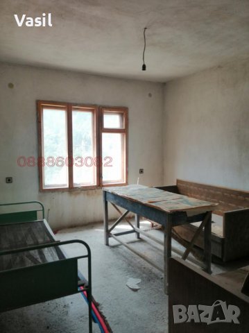 Продава 2 ЕТАЖ ОТ КЪЩА таван и изба, снимка 11 - Етаж от къща - 39332956