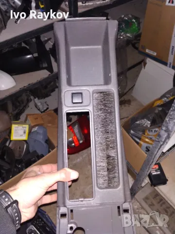 Централна конзола  за Saab 93 OG