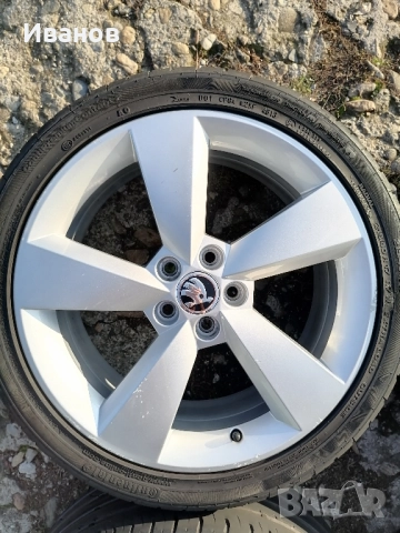оригинални джанти 17" 5х100 Skoda , снимка 5 - Гуми и джанти - 52354073