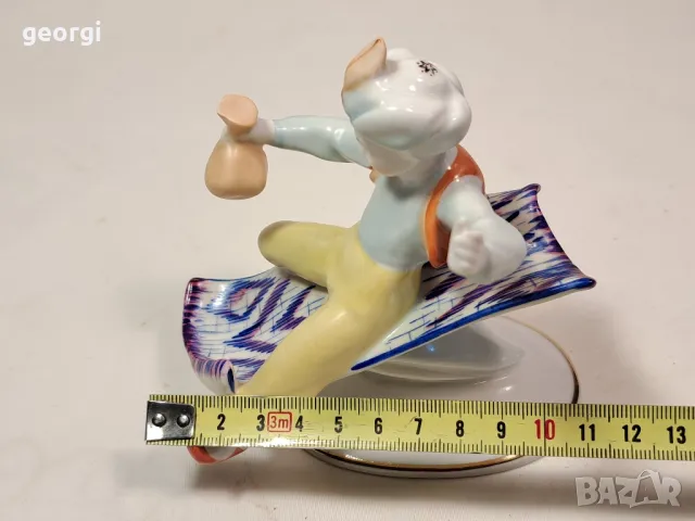 Hollohaza унгарска порцеланова фигура Аладин и летящото килимче, снимка 8 - Колекции - 49779752