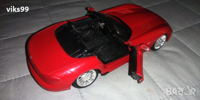 Dodge Viper SRT-10 Maisto - Мащаб 1:24 , снимка 6 - Колекции - 51551490