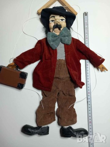 Дървена кукла на конци /марионетка , уникат в перфектно състояние, снимка 3 - Антикварни и старинни предмети - 40294976