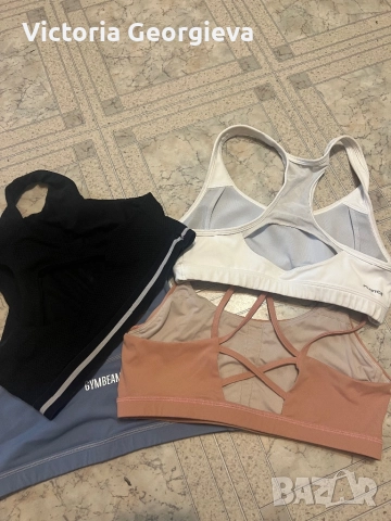 Спортни бюстиета Reebok adidas, снимка 2 - Спортни екипи - 52240721