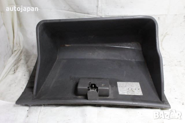 Жабка Тойота авенсис т22 комби 01г Toyota avensis t22 kombi 2001, снимка 2 - Части - 43866335