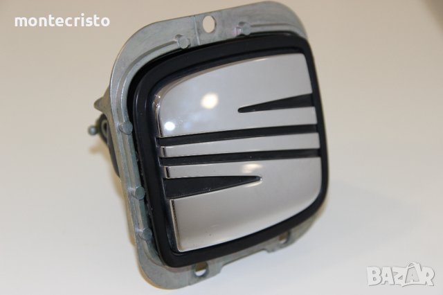 Задна емблема Seat Ibiza II (1999-2002г.) дръжка отваряне заден капак Сеат Ибиза, снимка 2 - Аксесоари и консумативи - 43734560