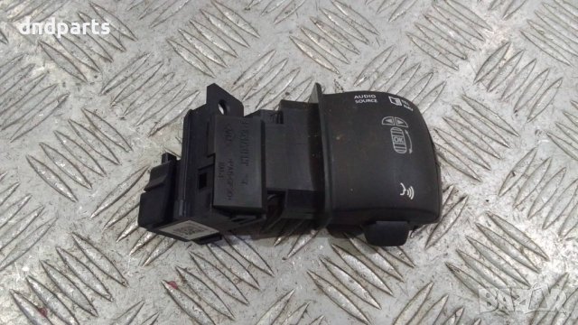 Лостче аудио управление Renault Laguna Coupe 2.0dCi 150кс.2010г.	