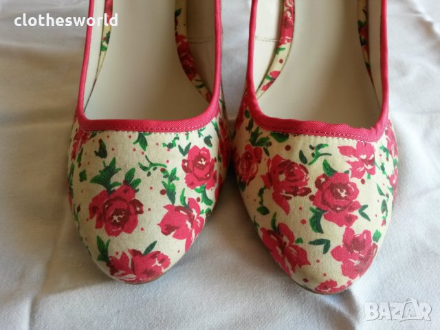 Дамски обувки на цветя с ток New Look, снимка 8 - Дамски обувки на ток - 11694904