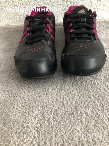 Дамски маратонки Adidas, снимка 5 - Маратонки - 47672600