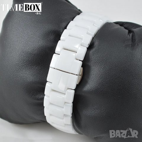 Emporio Armani AR1426 Ceramica Leo. Нов дамски часовник, снимка 9 - Дамски - 38751000