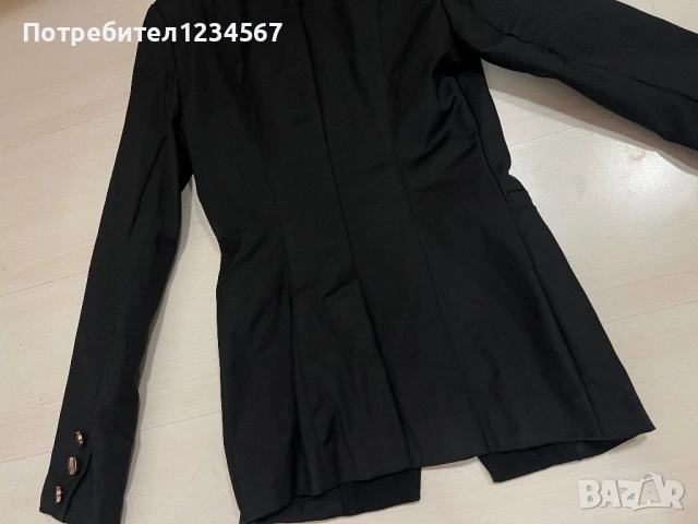 Дамски черен блейзър Alessa XS, снимка 5 - Сака - 53090102