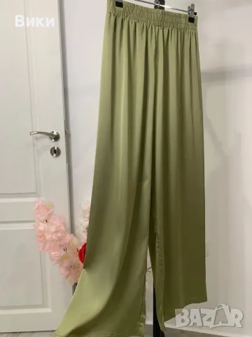 Сатенен панталон в размер S-M, снимка 3 - Панталони - 49337479