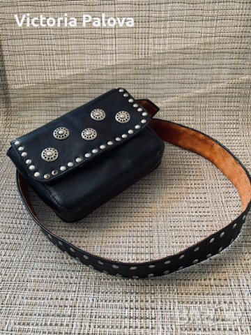 Модерна чантичка за кръст, снимка 10 - Чанти - 37650778